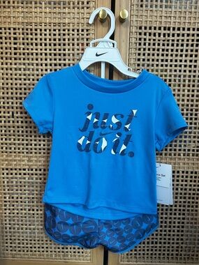 Nike Dri-Fit Blue Athletic T-Shirt and Shorts Set in 2T NWT